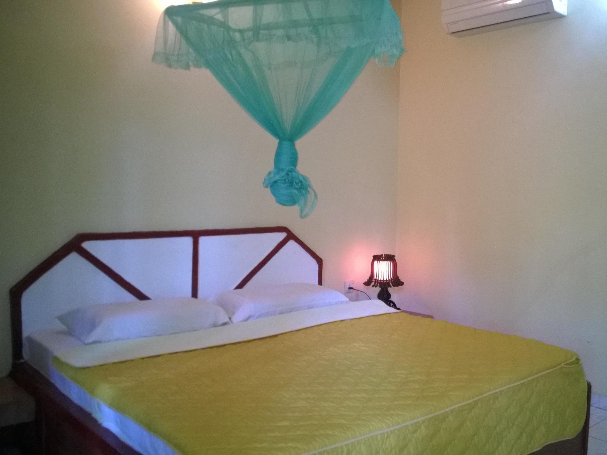 Sigiri Holiday Inn Inamaluwa Exterior photo